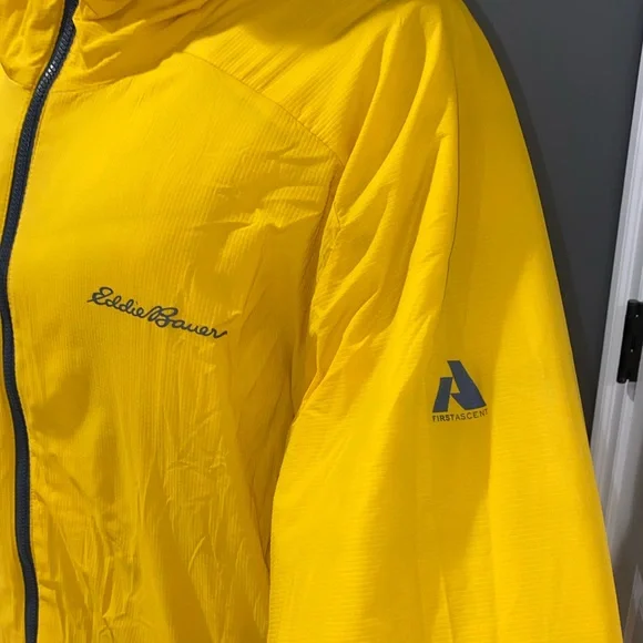 EDDIE BAUER FIRST ASCENT, Worn once, REVERSIBLE, puffer, CLIMBING jacket. - Picture 5 of 13